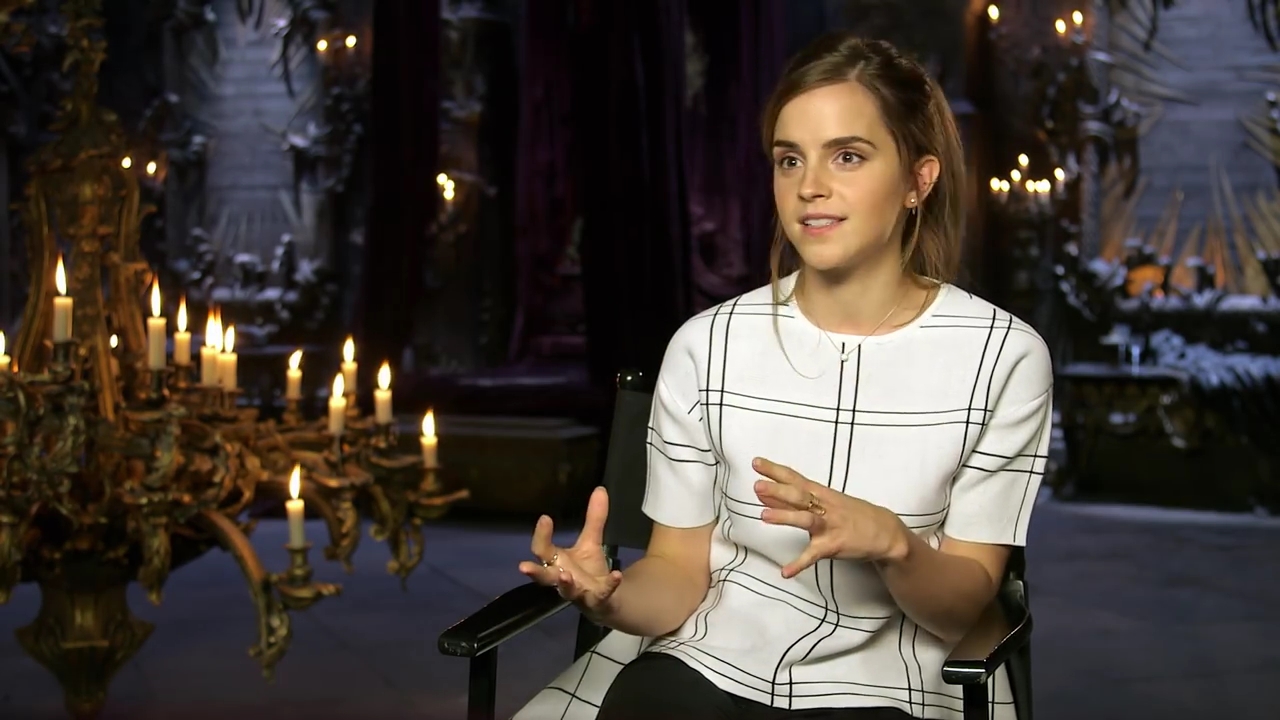 EmmaWatsonFan-dot-nl_BeautyAndtheBeastPressJunkets-FlickAndTheCity-1-0188.jpg