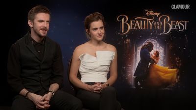 EmmaWatsonFan-dot-NL_BeautyAndtheBeastPressJunket-GlamourUK0014.jpg