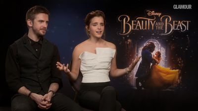 EmmaWatsonFan-dot-NL_BeautyAndtheBeastPressJunket-GlamourUK0162.jpg