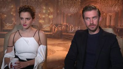 EmmaWatsonFan-dot-NL_BeautyAndTheBeastPressJunket-HarkinsTheatres0084.jpg