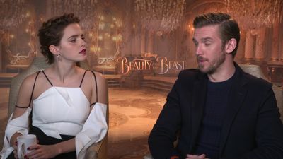 EmmaWatsonFan-dot-NL_BeautyAndTheBeastPressJunket-HarkinsTheatres0283.jpg