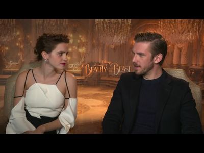 EmmaWatsonFan-dot-NL_BeautyAndTheBeastPressJunket-HollywoodXYZ0031.jpg