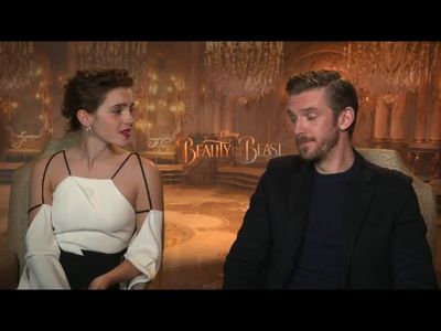 EmmaWatsonFan-dot-NL_BeautyAndTheBeastPressJunket-HollywoodXYZ0214.jpg