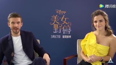 EmmaWatsonFan-dot-NL_BeautyAndTheBeastPressJunket-ShanghaiInterview0223.jpg