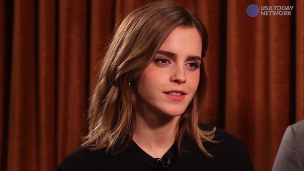 EmmaWatsonFan-dot-NL_BeautyAndTheBeastPressJunket-USAToday0573.jpg