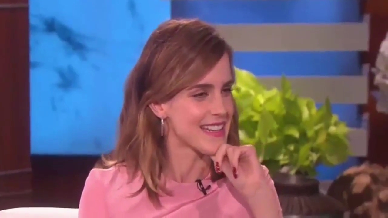 EmmaWatsonFan-nl_2017Ellen0215.jpg