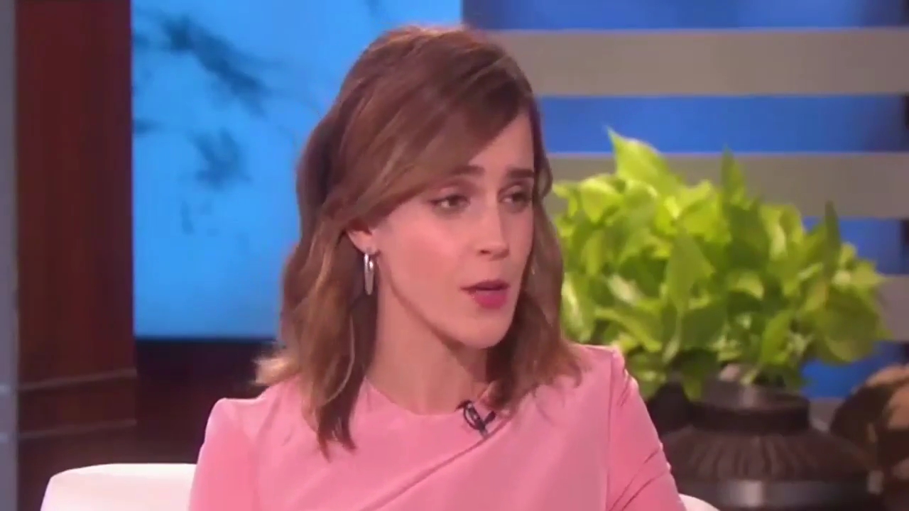 EmmaWatsonFan-nl_2017Ellen0312.jpg