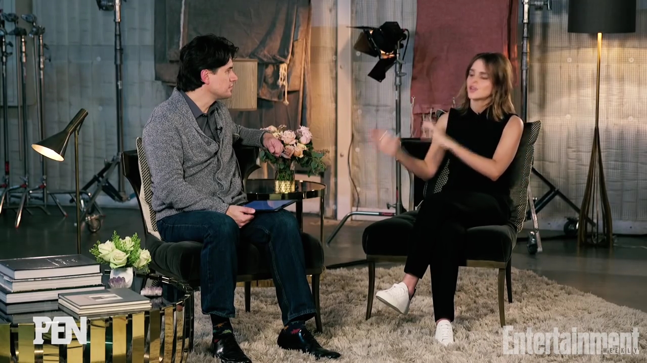 EmmaWatsonFan-nl_2017EntertainmentWeekly_EmmaWatsononthefearlessBelleofBeautyandtheBeast1605.jpg EmmaWatsonFan-nl_2017EntertainmentWeekly_EmmaWatsononthefearlessBelleofBeautyandtheBeast1605.jpg