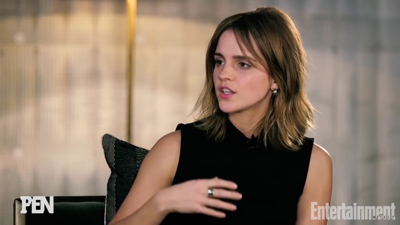 EmmaWatsonFan-nl_2017EntertainmentWeekly_EmmaWatsononthefearlessBelleofBeautyandtheBeast2219.jpg