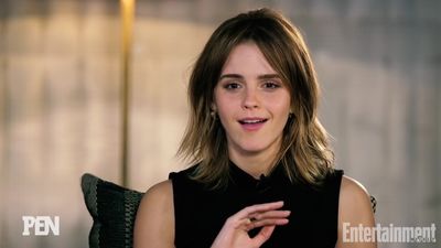 EmmaWatsonFan-nl_2017EntertainmentWeekly_EmmaWatsononthefearlessBelleofBeautyandtheBeast0924.jpg