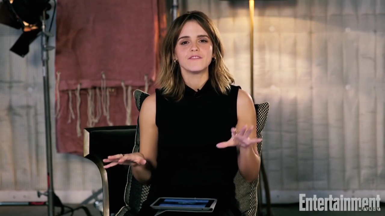 EmmaWatsonFan-nl_2017EntertainmentWeekly_KidsAskEmmaWatsonAboutBeautyAndTheBeastHarryPotterMore0141.jpg