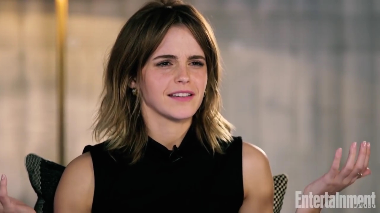 EmmaWatsonFan-nl_2017EntertainmentWeekly_KidsAskEmmaWatsonAboutBeautyAndTheBeastHarryPotterMore0144.jpg