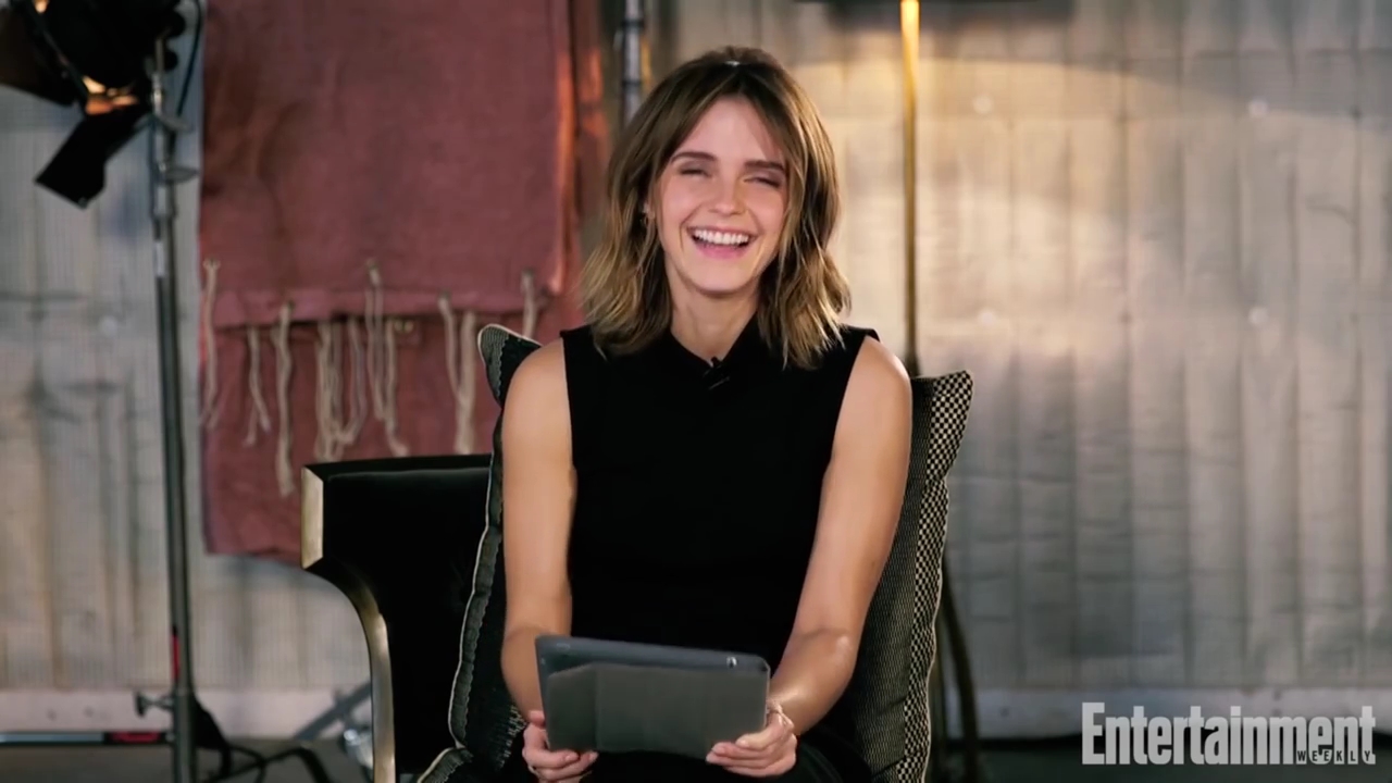 EmmaWatsonFan-nl_2017EntertainmentWeekly_KidsAskEmmaWatsonAboutBeautyAndTheBeastHarryPotterMore0226.jpg