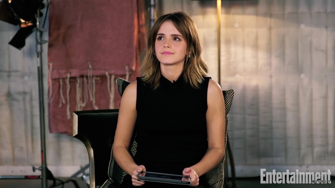 EmmaWatsonFan-nl_2017EntertainmentWeekly_KidsAskEmmaWatsonAboutBeautyAndTheBeastHarryPotterMore0231.jpg