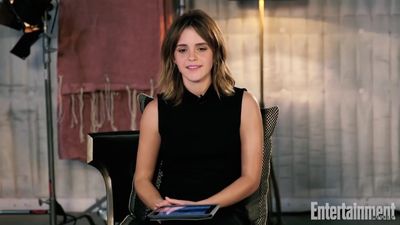 EmmaWatsonFan-nl_2017EntertainmentWeekly_KidsAskEmmaWatsonAboutBeautyAndTheBeastHarryPotterMore0073.jpg