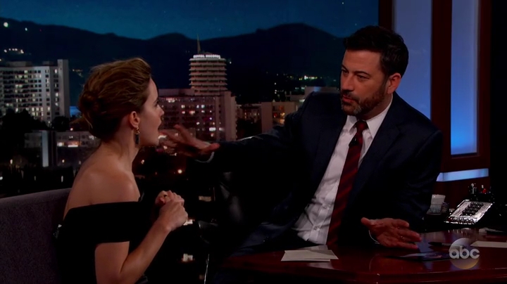 Emma-Watson-dot-nl_2017JimmyKimmelLive0367.jpg