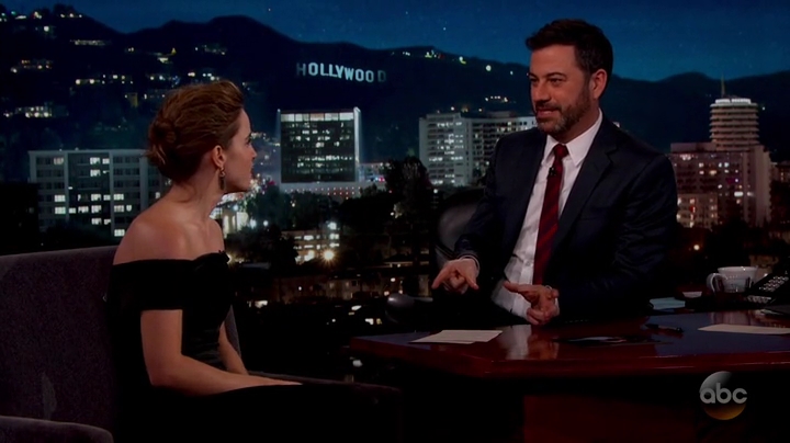 Emma-Watson-dot-nl_2017JimmyKimmelLive0386.jpg
