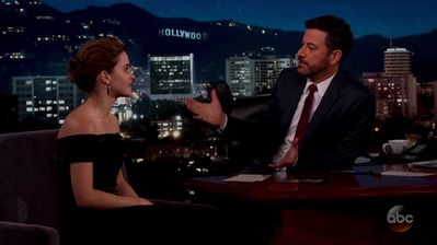 Emma-Watson-dot-nl_2017JimmyKimmelLive0578.jpg