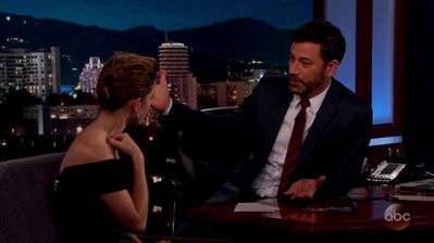 Emma-Watson-dot-nl_2017JimmyKimmelLive0590.jpg