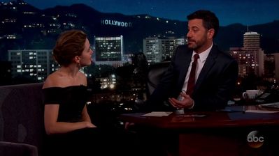 Emma-Watson-dot-nl_2017JimmyKimmelLive0691.jpg