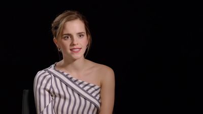 EmmaWatsonFan-dot-nl_TheCirclePressJunkets-Screenslam0009.jpg