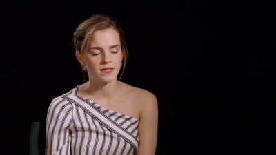 EmmaWatsonFan-dot-nl_TheCirclePressJunkets-Screenslam0021.jpg