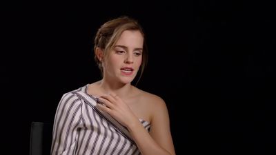 EmmaWatsonFan-dot-nl_TheCirclePressJunkets-Screenslam0162.jpg