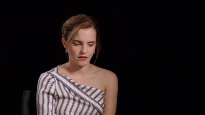 EmmaWatsonFan-dot-nl_TheCirclePressJunkets-Screenslam0294.jpg