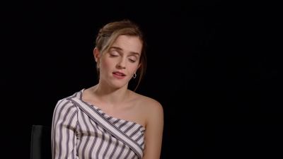 EmmaWatsonFan-dot-nl_TheCirclePressJunkets-Screenslam0296.jpg