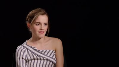 EmmaWatsonFan-dot-nl_TheCirclePressJunkets-Screenslam0312.jpg