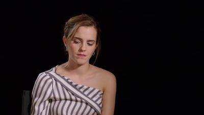 EmmaWatsonFan-dot-nl_TheCirclePressJunkets-Screenslam0340.jpg