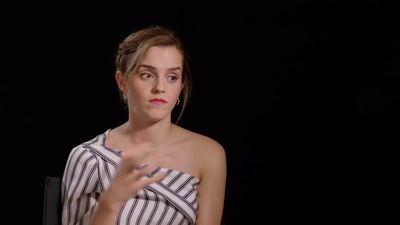 EmmaWatsonFan-dot-nl_TheCirclePressJunkets-Screenslam0345.jpg