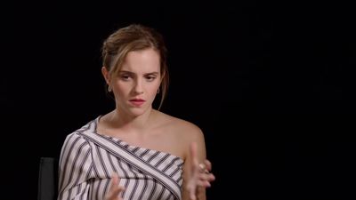 EmmaWatsonFan-dot-nl_TheCirclePressJunkets-Screenslam0364.jpg