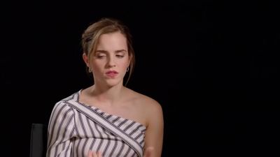 EmmaWatsonFan-dot-nl_TheCirclePressJunkets-Screenslam0371.jpg