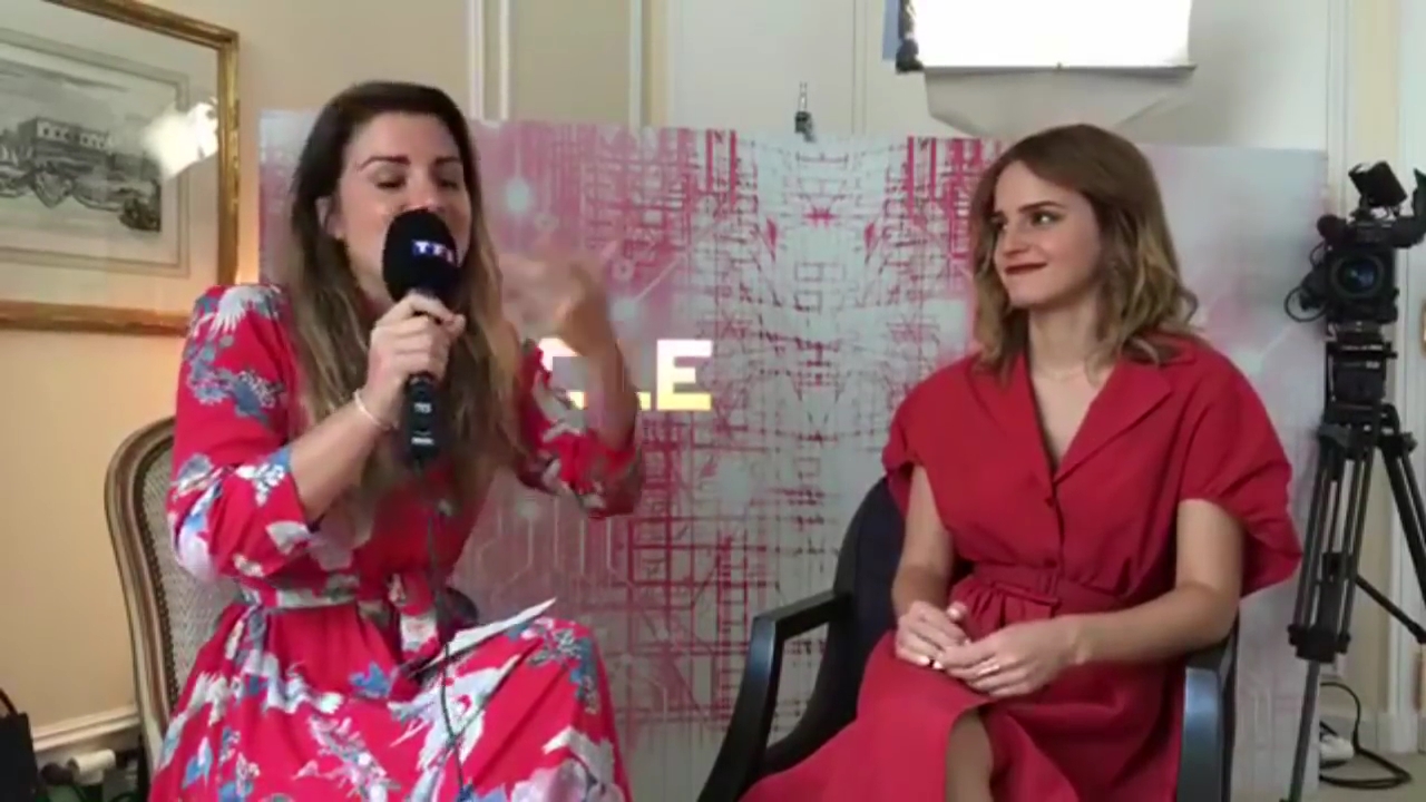 EmmaWatsonFan-dot-nl_TheCirclePressJunkets-TF1-0330.jpg