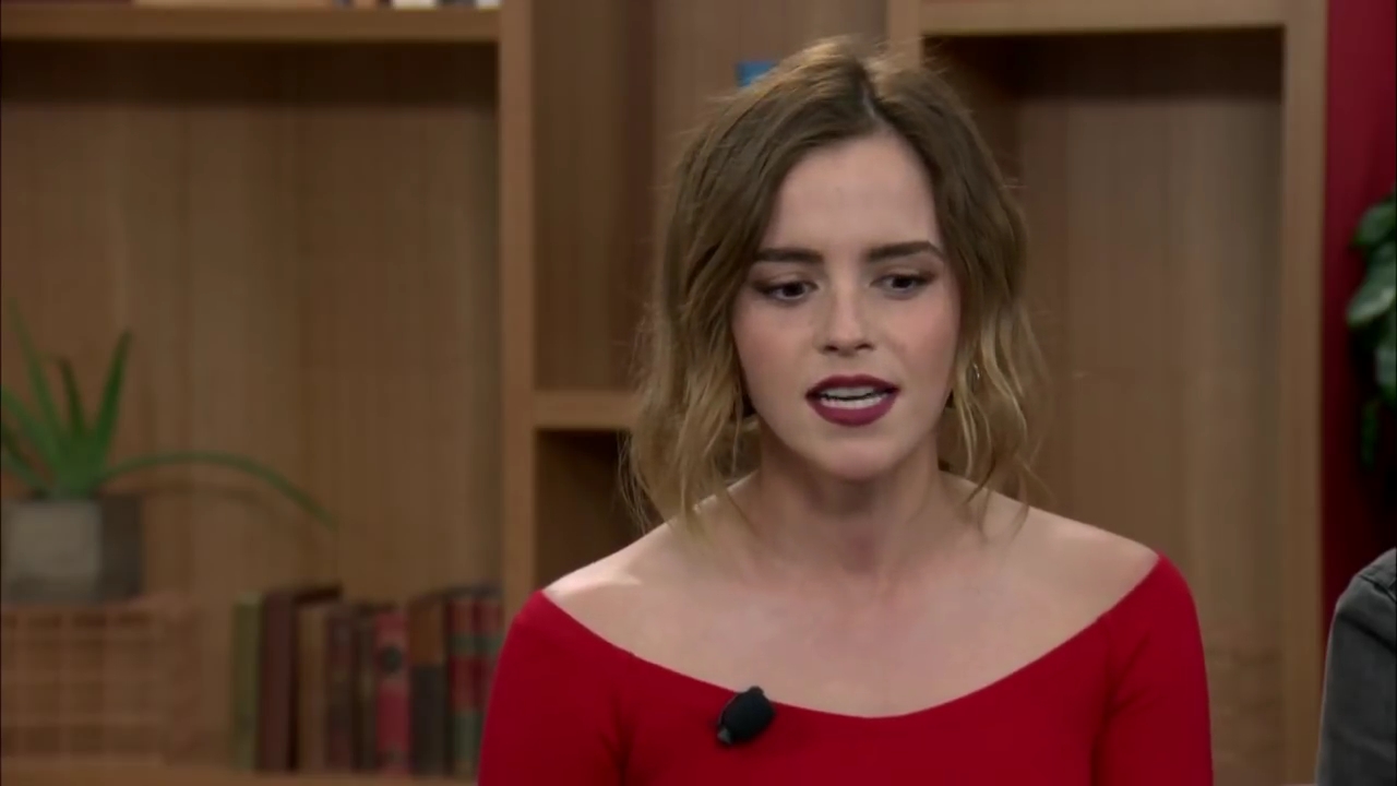 EmmaWatsonFan-dot-nl_TheCircle-TwitterQandA0076.jpg EmmaWatsonFan-dot-nl_TheCircle-TwitterQandA0076.jpg
