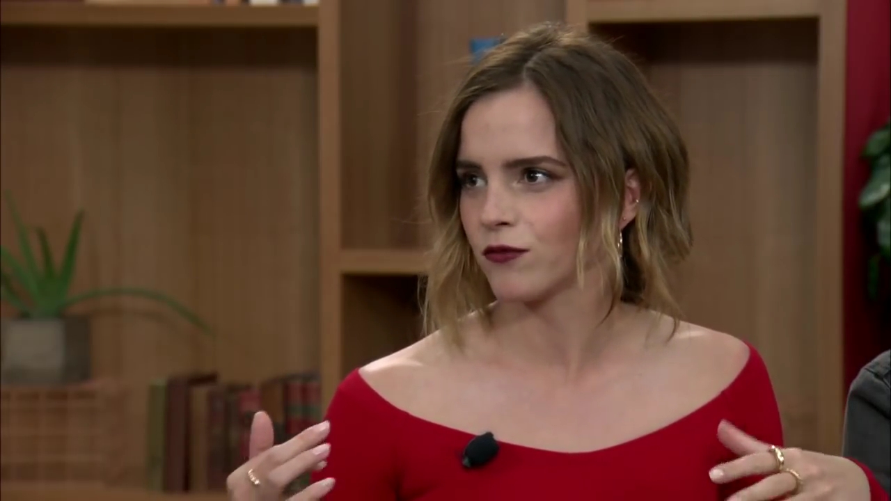 EmmaWatsonFan-dot-nl_TheCircle-TwitterQandA0082.jpg