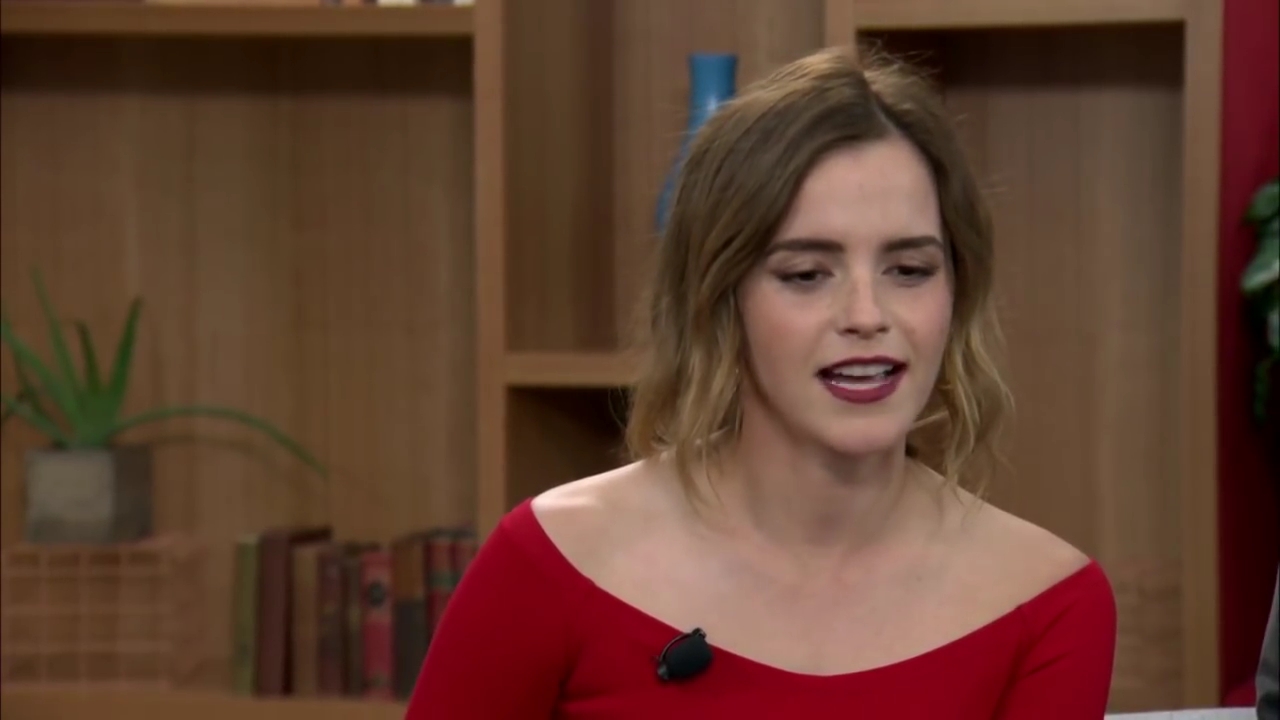 EmmaWatsonFan-dot-nl_TheCircle-TwitterQandA0293.jpg EmmaWatsonFan-dot-nl_TheCircle-TwitterQandA0293.jpg