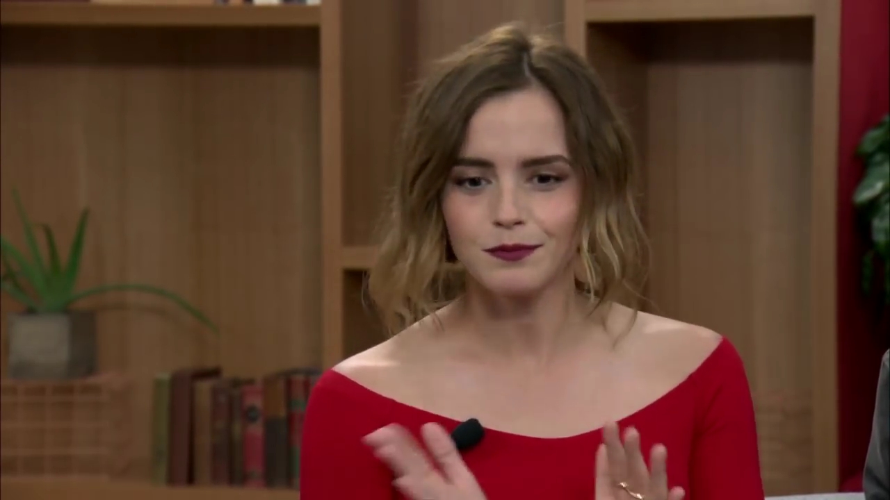 EmmaWatsonFan-dot-nl_TheCircle-TwitterQandA0345.jpg EmmaWatsonFan-dot-nl_TheCircle-TwitterQandA0345.jpg