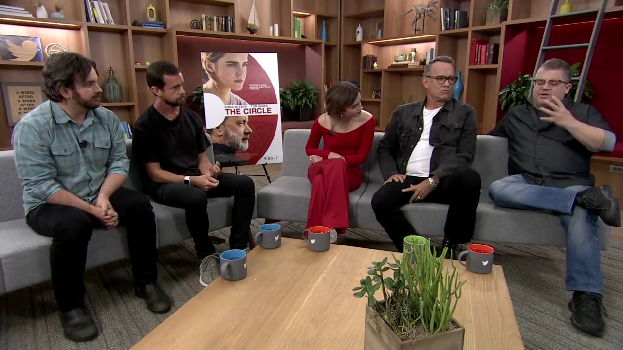 EmmaWatsonFan-dot-nl_TheCircle-TwitterQandA0533.jpg
