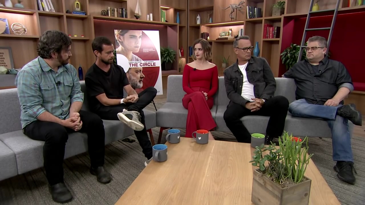 EmmaWatsonFan-dot-nl_TheCircle-TwitterQandA0597.jpg