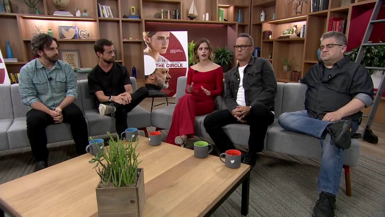 EmmaWatsonFan-dot-nl_TheCircle-TwitterQandA0613.jpg