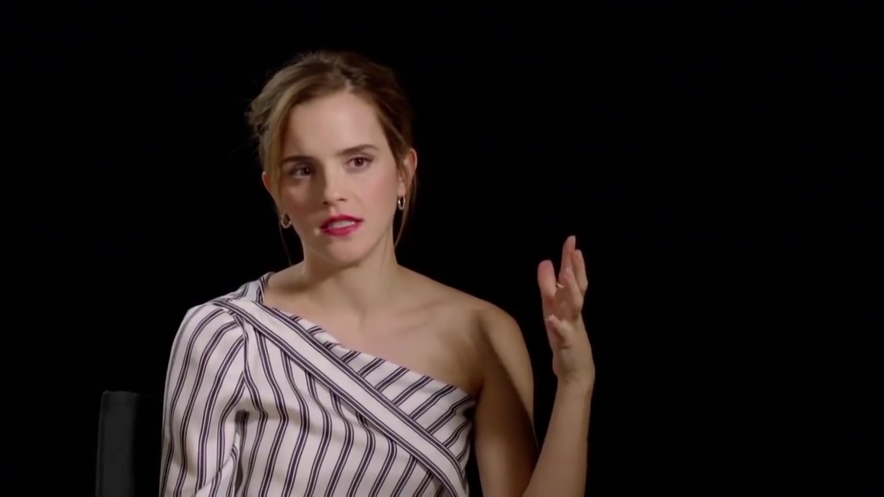 EmmaWatsonFan-dot-nl_TheCircle-TwitterQandA0634.jpg EmmaWatsonFan-dot-nl_TheCircle-TwitterQandA0634.jpg