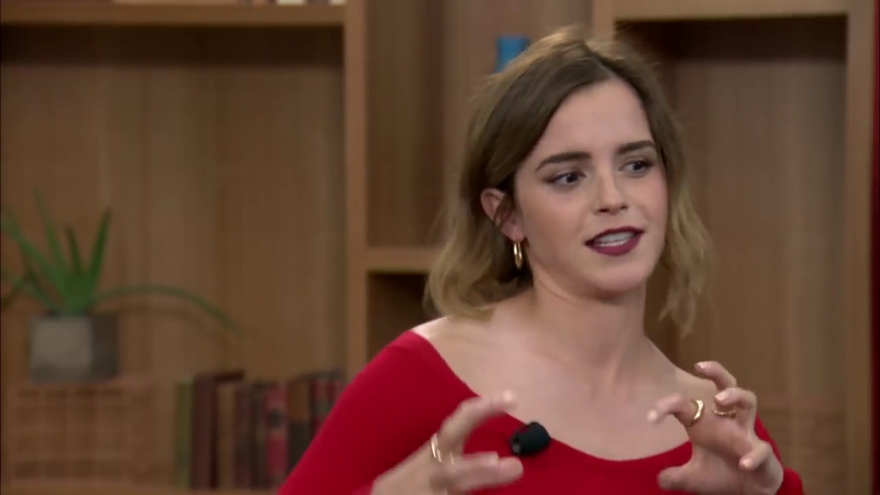 EmmaWatsonFan-dot-nl_TheCircle-TwitterQandA0672.jpg