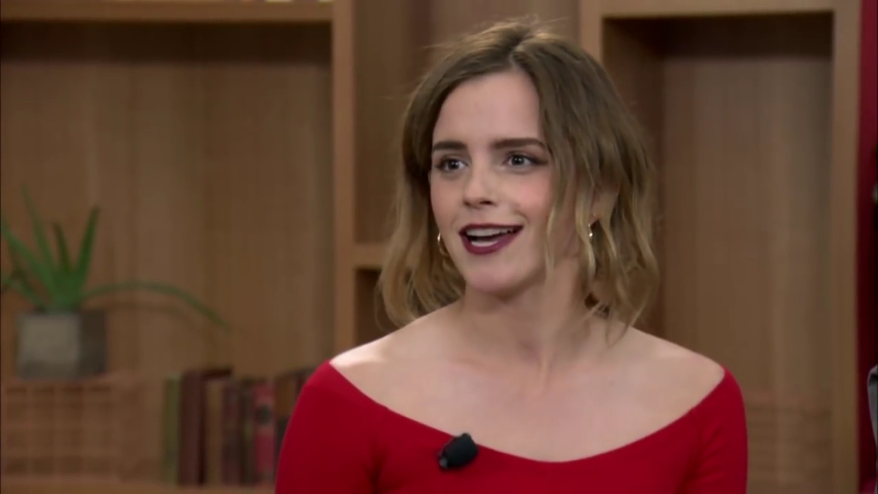EmmaWatsonFan-dot-nl_TheCircle-TwitterQandA0674.jpg EmmaWatsonFan-dot-nl_TheCircle-TwitterQandA0674.jpg