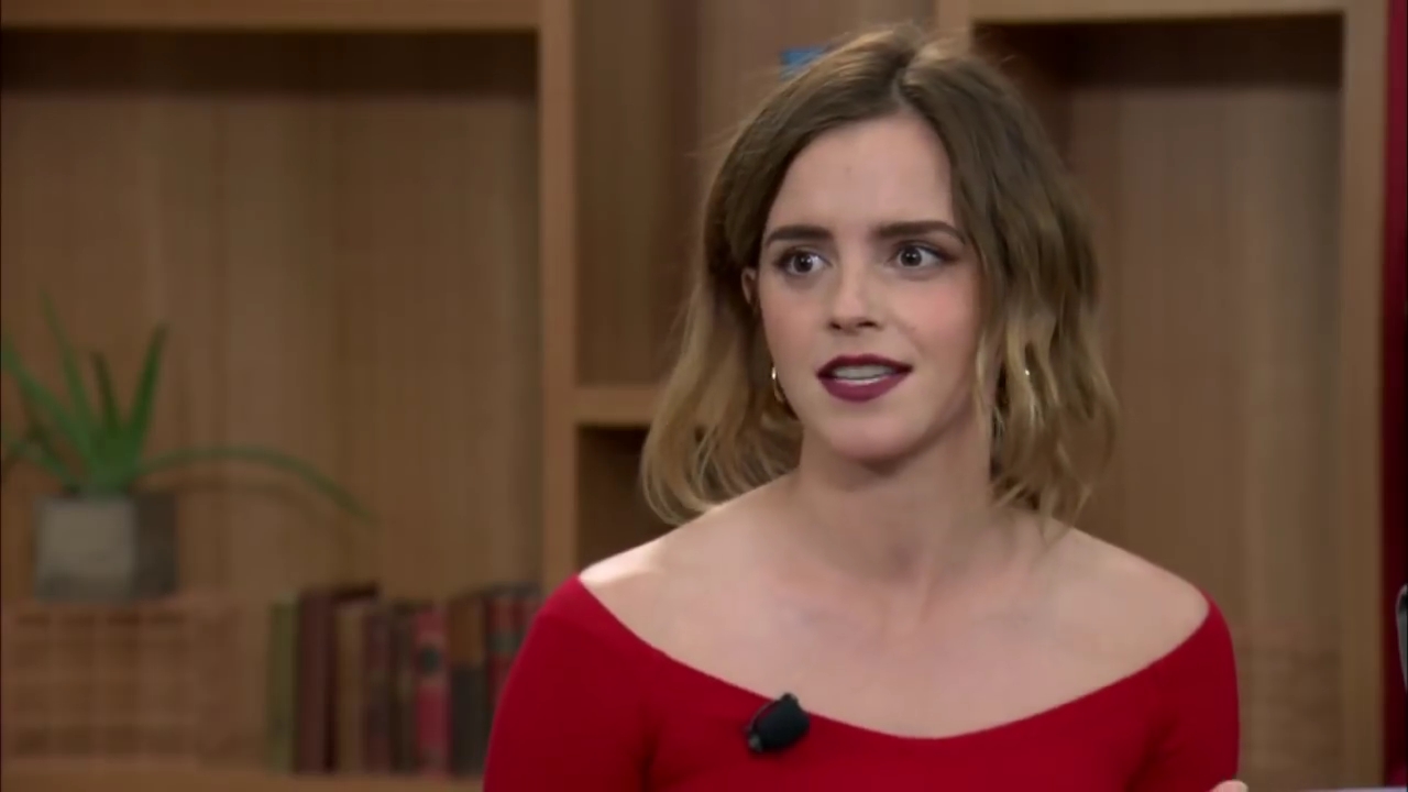 EmmaWatsonFan-dot-nl_TheCircle-TwitterQandA0677.jpg