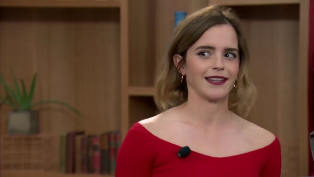 EmmaWatsonFan-dot-nl_TheCircle-TwitterQandA0681.jpg
