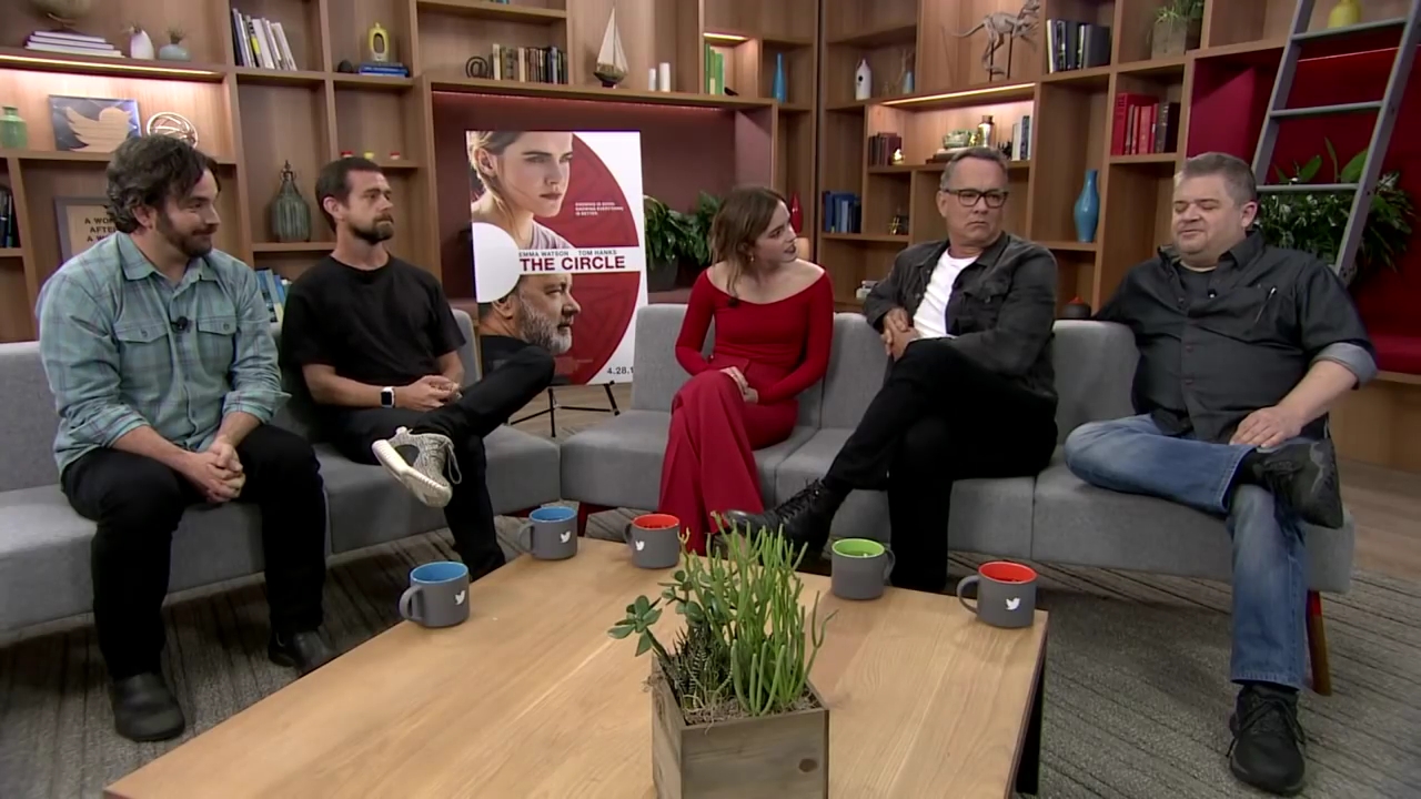 EmmaWatsonFan-dot-nl_TheCircle-TwitterQandA0789.jpg