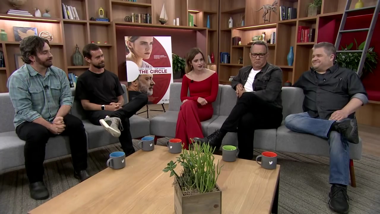 EmmaWatsonFan-dot-nl_TheCircle-TwitterQandA0797.jpg