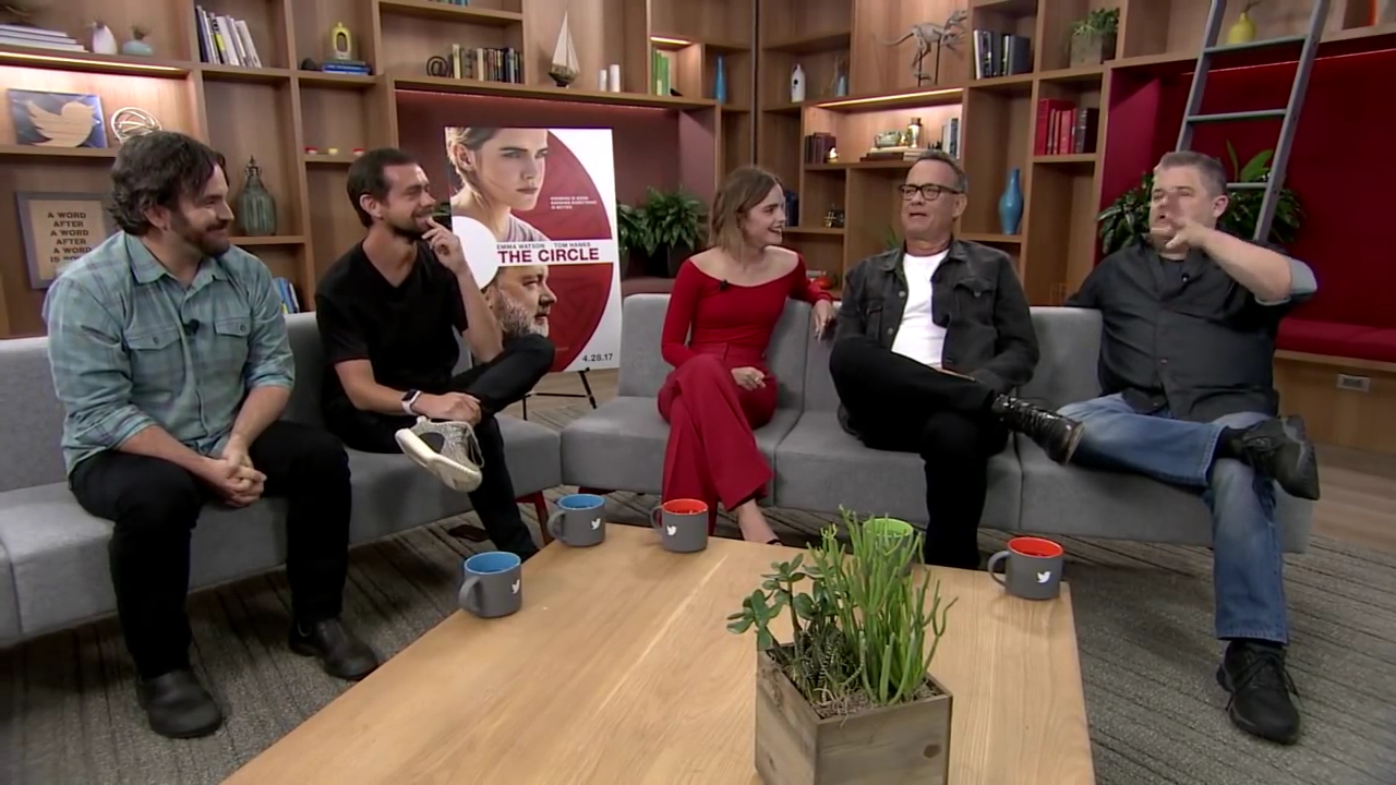 EmmaWatsonFan-dot-nl_TheCircle-TwitterQandA0885.jpg